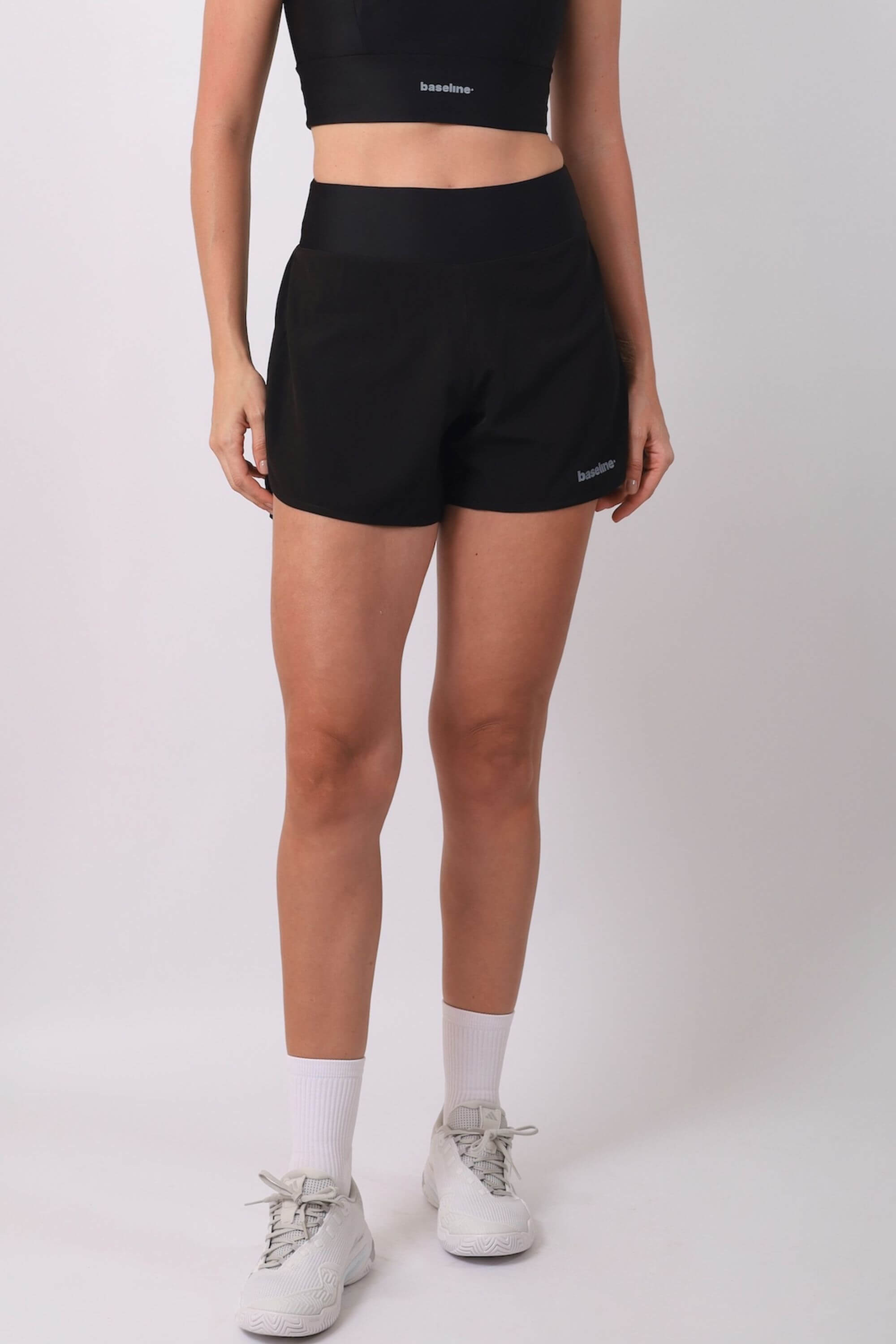 Crosscourt Shorts Preto