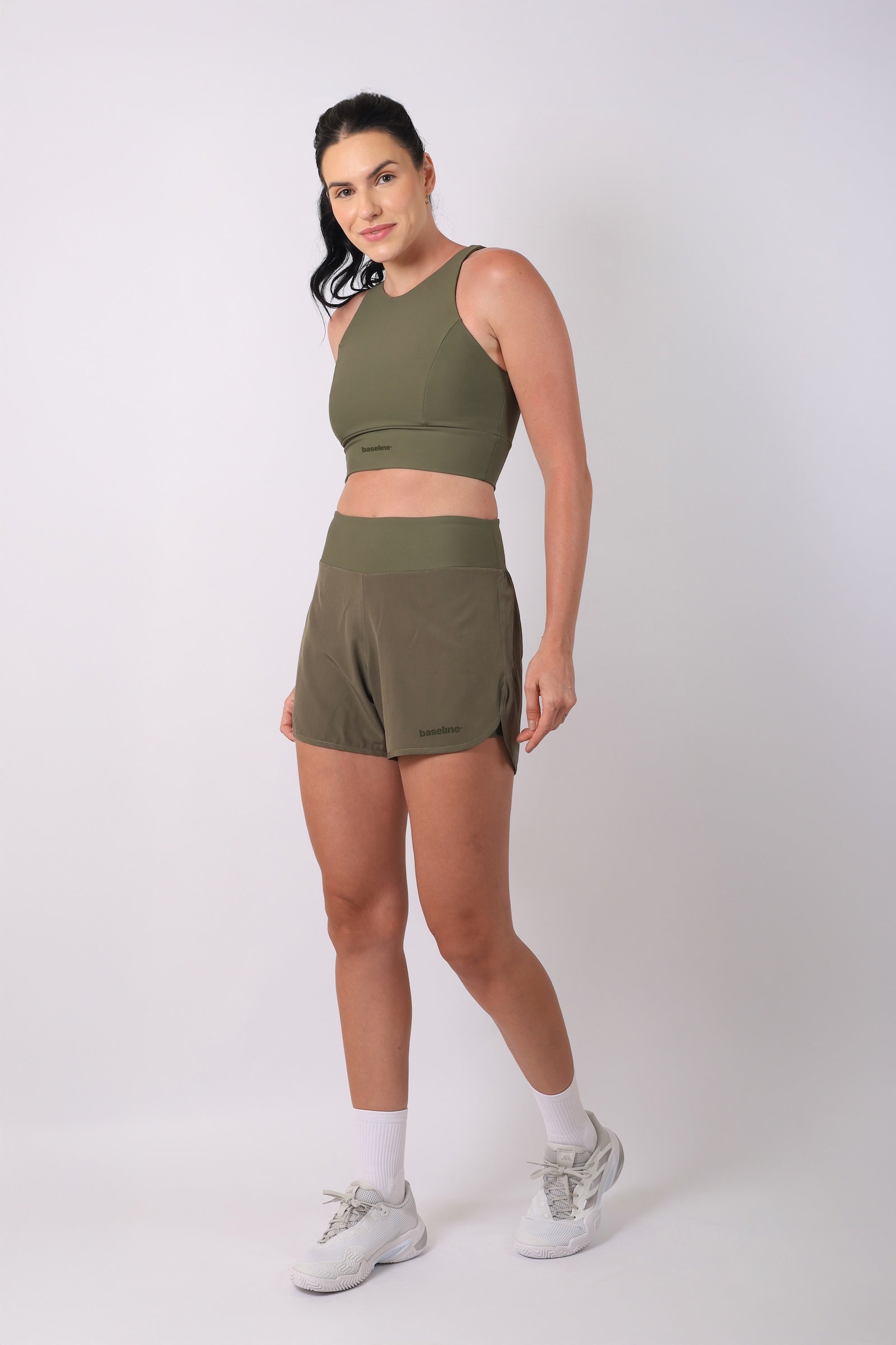 Performance Crosscourt Shorts Army Green