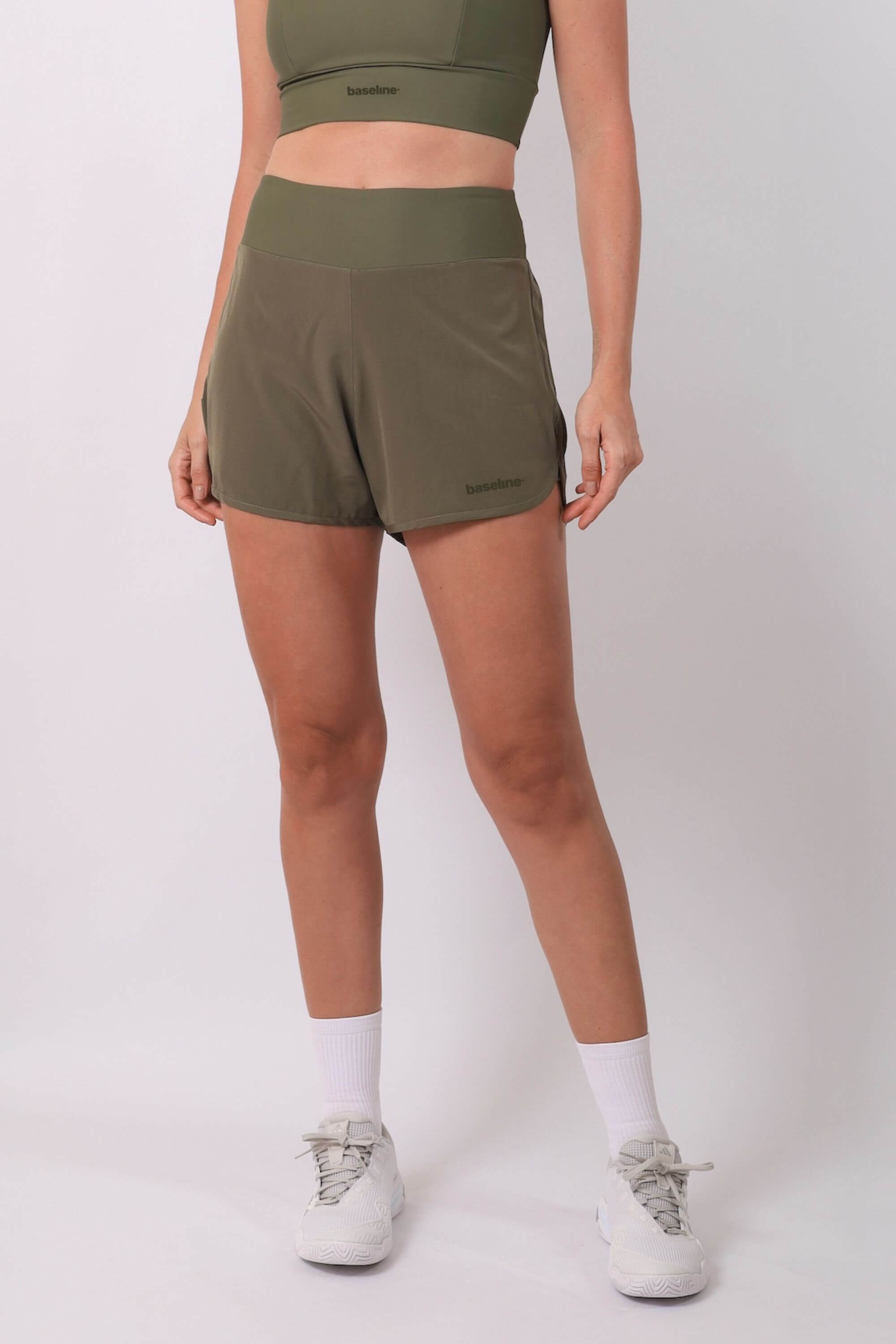 Crosscourt Shorts Army Green
