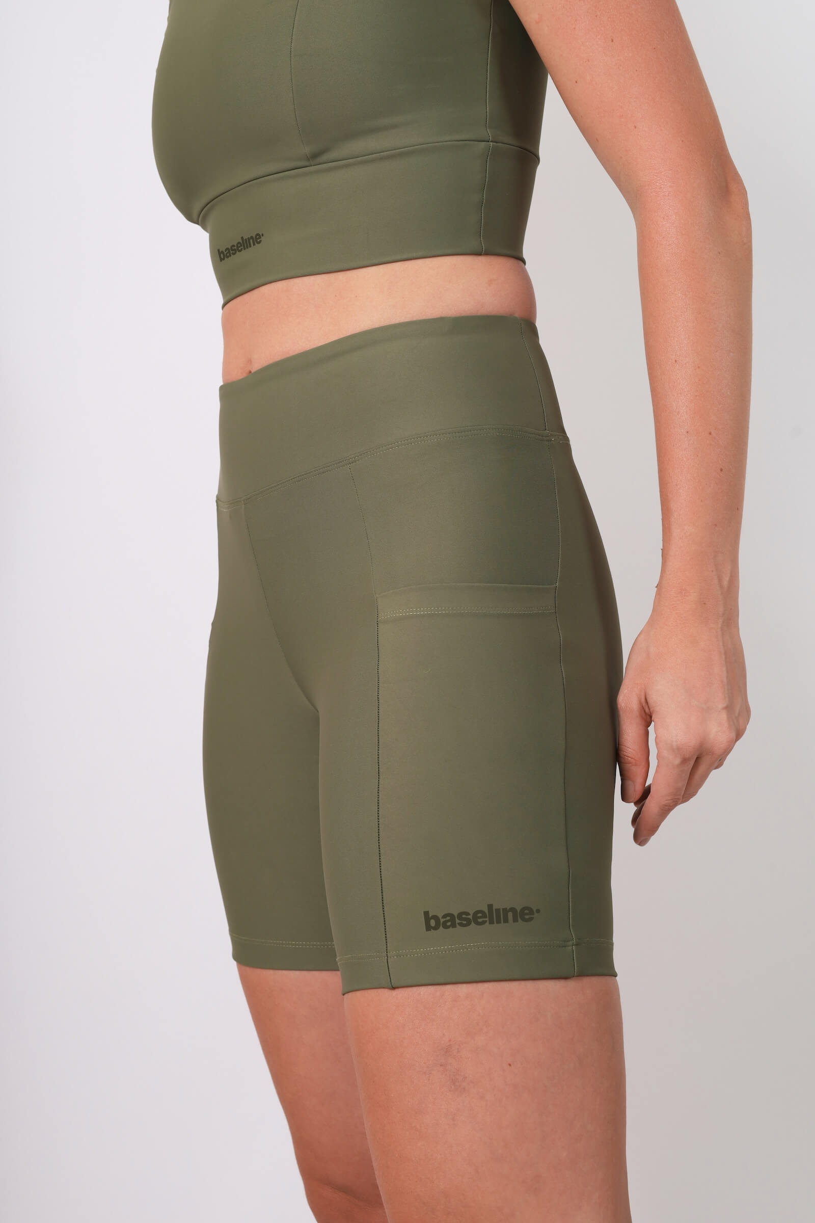 Core Shorts Army Green